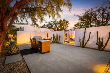 Wander Palm Springs Mesa: Luxury 3-Bedroom Estate with Pool & Spa in Historic Mesa image 20