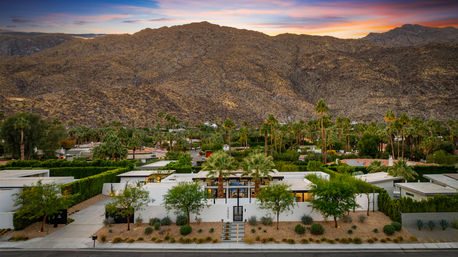 Wander Palm Springs Mesa: Luxury 3-Bedroom Estate with Pool & Spa in Historic Mesa image 32
