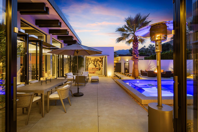 Wander Palm Springs Mesa: Luxury 3-Bedroom Estate with Pool & Spa in Historic Mesa image 18
