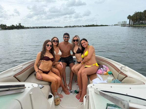 Luxury Sunset Cruise Experience with Legacy Boats image 1