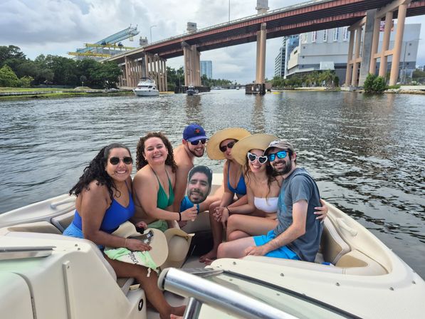 Luxury Sunset Cruise Experience with Legacy Boats image 9