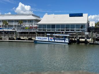 2-Hour Semi-Private Party Boat Cruise in Charleston image 3