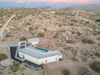 Mars Landing: 4-Bedroom Rental with Fire Pit, Pool & Spa Near Joshua Tree National Park image 12