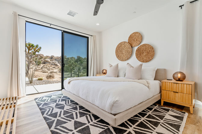 Mars Landing: 4-Bedroom Rental with Fire Pit, Pool & Spa Near Joshua Tree National Park image 80