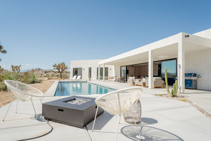Mars Landing: 4-Bedroom Rental with Fire Pit, Pool & Spa Near Joshua Tree National Park image 36