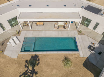 Mars Landing: 4-Bedroom Rental with Fire Pit, Pool & Spa Near Joshua Tree National Park image 7