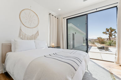 Mars Landing: 4-Bedroom Rental with Fire Pit, Pool & Spa Near Joshua Tree National Park image 73