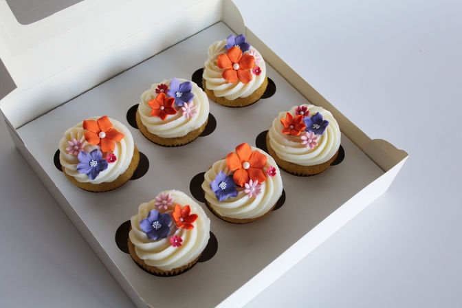 Bespoke Sugar Flower Cupcakes: One Dozen Luxury Cupcakes Topped with Hand Sculpted Florals image 5