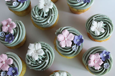 Bespoke Sugar Flower Cupcakes: One Dozen Luxury Cupcakes Topped with Hand Sculpted Florals image 17