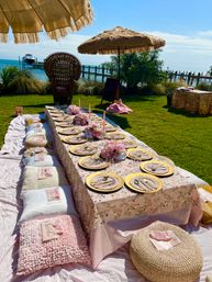Beachy Vibe Luxury Picnic with the Guest of Honor in Front of the Soothing Sea image 7