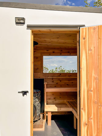 Mobile Sauna & Cold Plunge Experience image 8