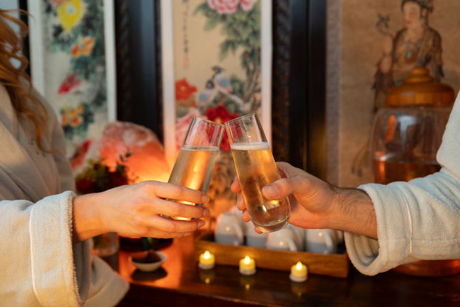 Urban Wellness Spa: Salt Caves, Couples, Massage & Facial Services image 18