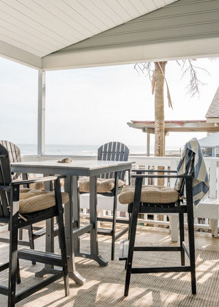 Steps to the Beach: Spacious 7-Bed Home with Grill image 2