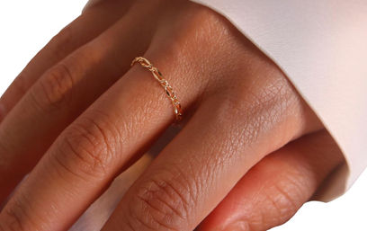 LATIFE Permanent Jewelry Bar: Private Events & Meaningful Moments image 3