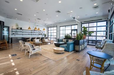 Hippy Tonk: Retro Vibes, Pool, Skyline Lounge + Walk to Broadway image 28
