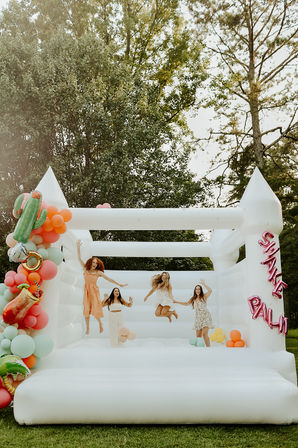Luxury Bounce House Rental by Luxe Bounce image 7