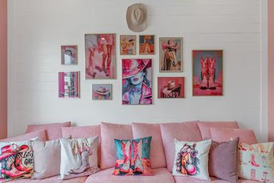 Bright 3BR East Nash Retreat: Music-Themed & 10 Minutes from Broadway image 6