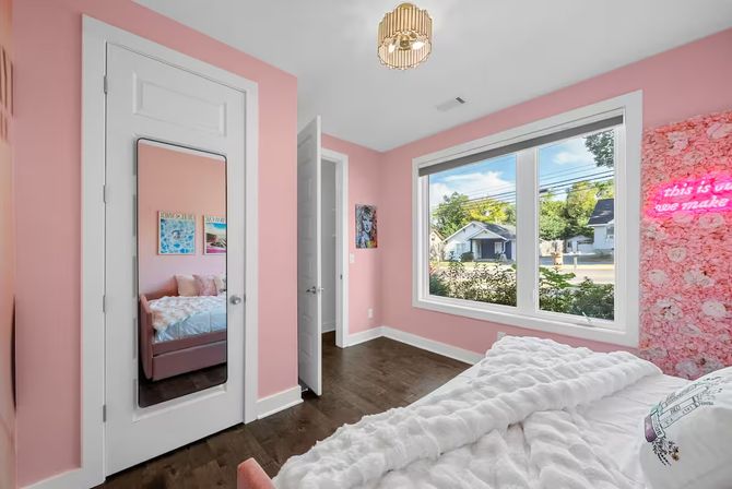 Bright 3BR East Nash Retreat: Music-Themed & 10 Minutes from Broadway image 18