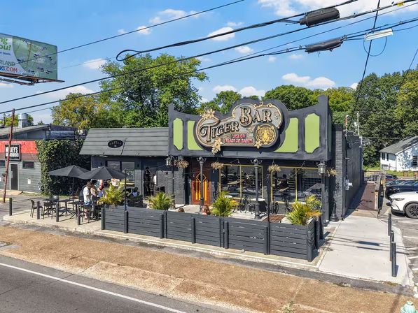 Bright 3BR East Nash Retreat: Music-Themed & 10 Minutes from Broadway image 37