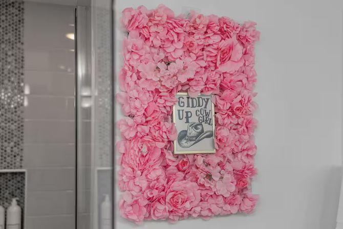 Bright 3BR East Nash Retreat: Music-Themed & 10 Minutes from Broadway image 31