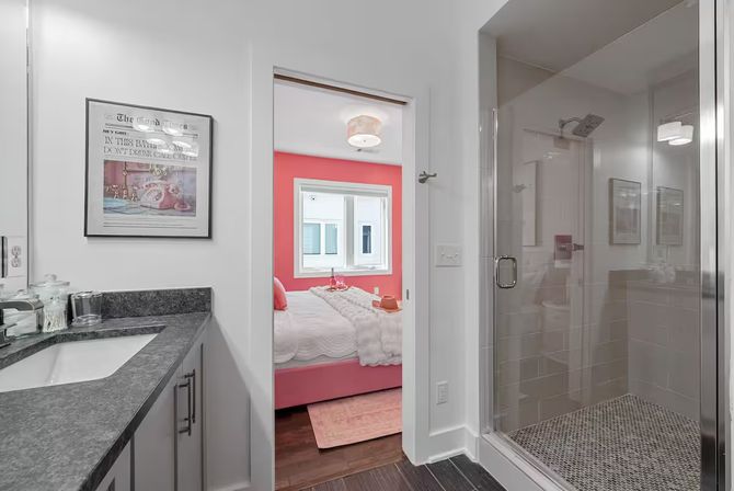 Bright 3BR East Nash Retreat: Music-Themed & 10 Minutes from Broadway image 28