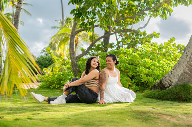 Private Honolulu Photoshoot with Flytographer image 8