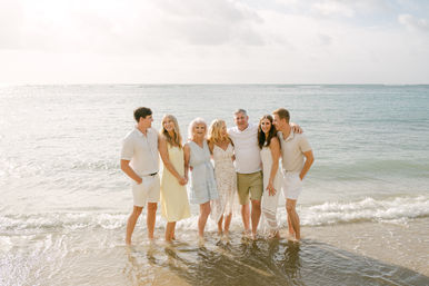 Private Honolulu Photoshoot with Flytographer image 6