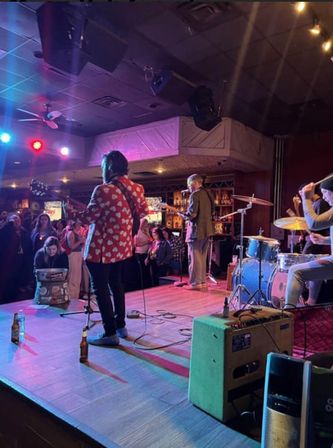 Live Music Pub Crawl in Downtown Austin image 13