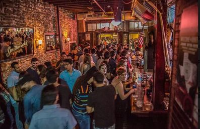 Live Music Pub Crawl in Downtown Austin image 8