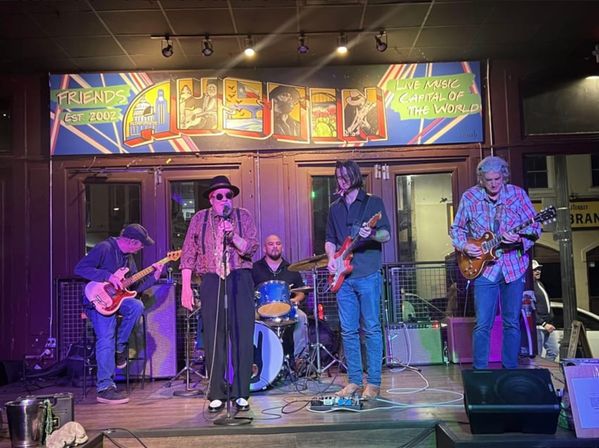 Live Music Pub Crawl in Downtown Austin image 10