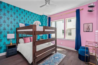 Disco Cowgirl: Rooftop Lounge + Fireplace & Minutes to Broadway image 19