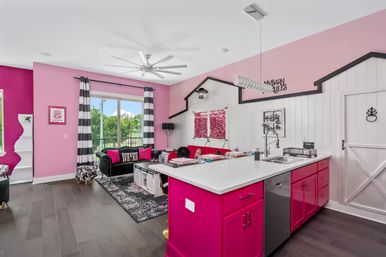 Disco Cowgirl: Rooftop Lounge + Fireplace & Minutes to Broadway image 6