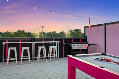 Disco Cowgirl: Rooftop Lounge + Fireplace & Minutes to Broadway image 37