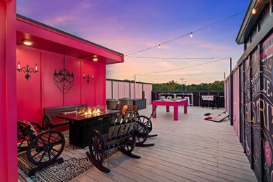 Disco Cowgirl: Rooftop Lounge + Fireplace & Minutes to Broadway image 36