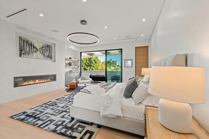 Luxury Private Villa with Pool, Rooftop & Cinema image 13