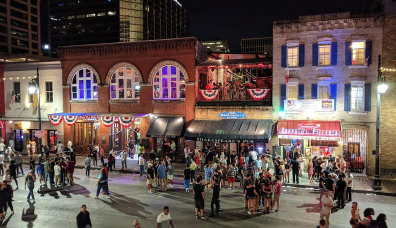 Texas-Size Bachelorette Bash: Austin’s Live Music Pub Crawl image 2