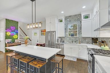 The Bluebelle East Nashville: CMA Ready Monthly Rental image 9