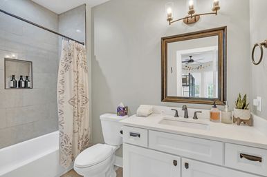 The Bluebelle East Nashville: CMA Ready Monthly Rental image 16