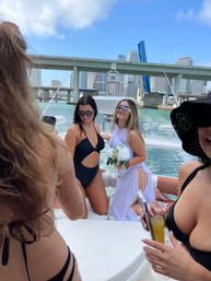 Private Luxury Yacht Experience aboard Pristine 55’ Fairline with complimentary Champagne ***Stewardess and Captain*** image 24
