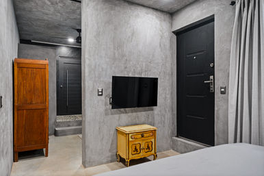 Casa Halo: Gated Luxury Villa with Pool, Sonos Sound System & Dedicated Staff image 51