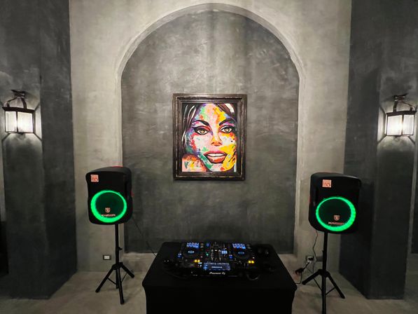 Casa Halo: Gated Luxury Villa with Pool, Sonos Sound System & Dedicated Staff image 10