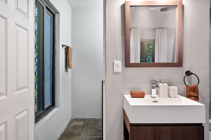 Casa Halo: Gated Luxury Villa with Pool, Sonos Sound System & Dedicated Staff image 62