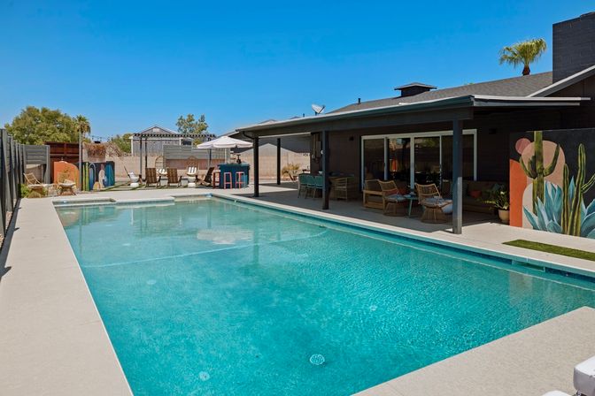 Scottsdale Social Club in Old Town: Features Outdoor Games, Large Heated Pool & More image 10