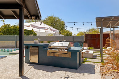 Scottsdale Social Club in Old Town: Features Outdoor Games, Large Heated Pool & More image 24