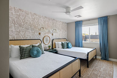 Scottsdale Social Club in Old Town: Features Outdoor Games, Large Heated Pool & More image 17