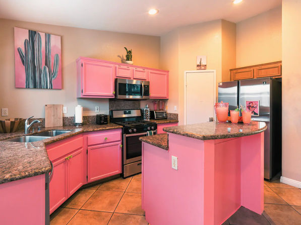 The Wild Palm: 4BR Oasis w/ Pool & Game Room image 22