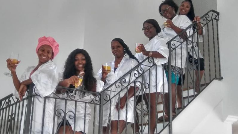 Pampering & Luxurious In-Home Spa Party: Massages image 7