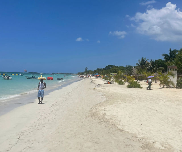 Ultimate Day Tour to Negril: Seven Mile Beach, Snorkeling, Boat Ride + Ricks Cafe image 3