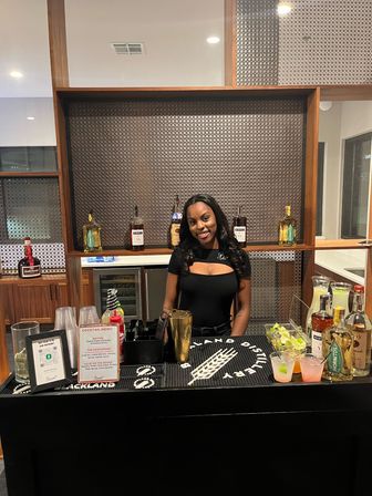Boozer's Bartending & Mobile Bar Service image 12