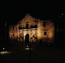 San Antonio Ghost Walk: Guided Haunted History Tour image 2